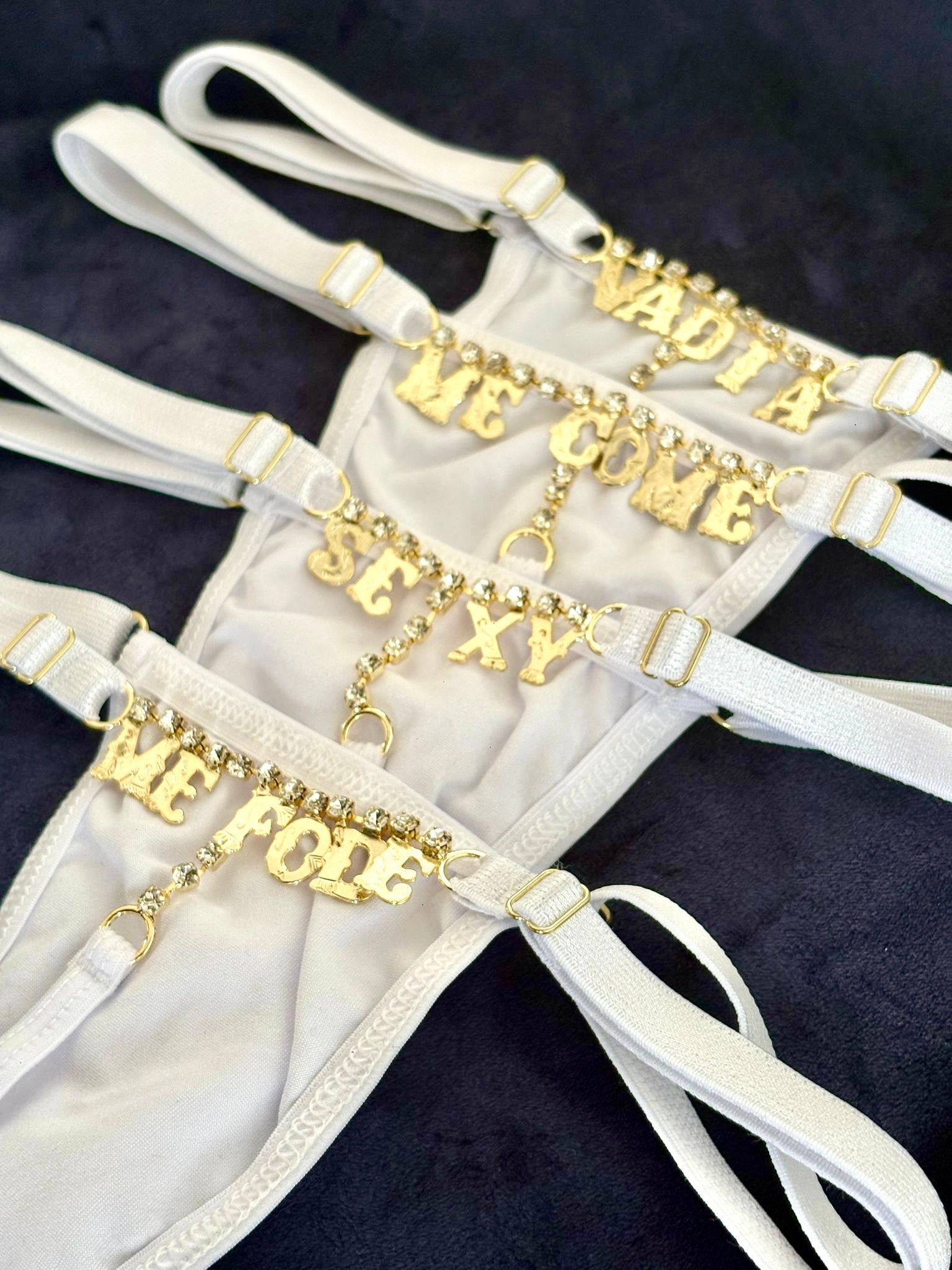 🇧🇷Calcinha ⚠️⚠️⚠️⚠️⚠️JÁ VEM PERSONALIZADA DO🇧🇷NÃO CONSEGUIMOS COLOCAR LETRAS 🟥 Burguesinha Personalizada 🌹Novidade🌹