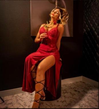 🇧🇷Camisola Longa Vermelha com Renda